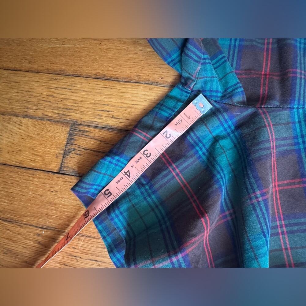 50s Vintage High Waisted Plaid Side Zip Shorts - Picture 8 of 8